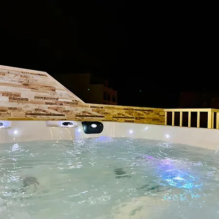 Appartement Poseidon Court Penthouse Superior à San Pawl il-Baħar Extérieur photo