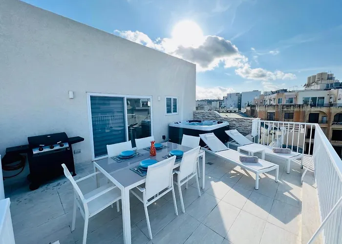 Poseidon Court Penthouse Superior