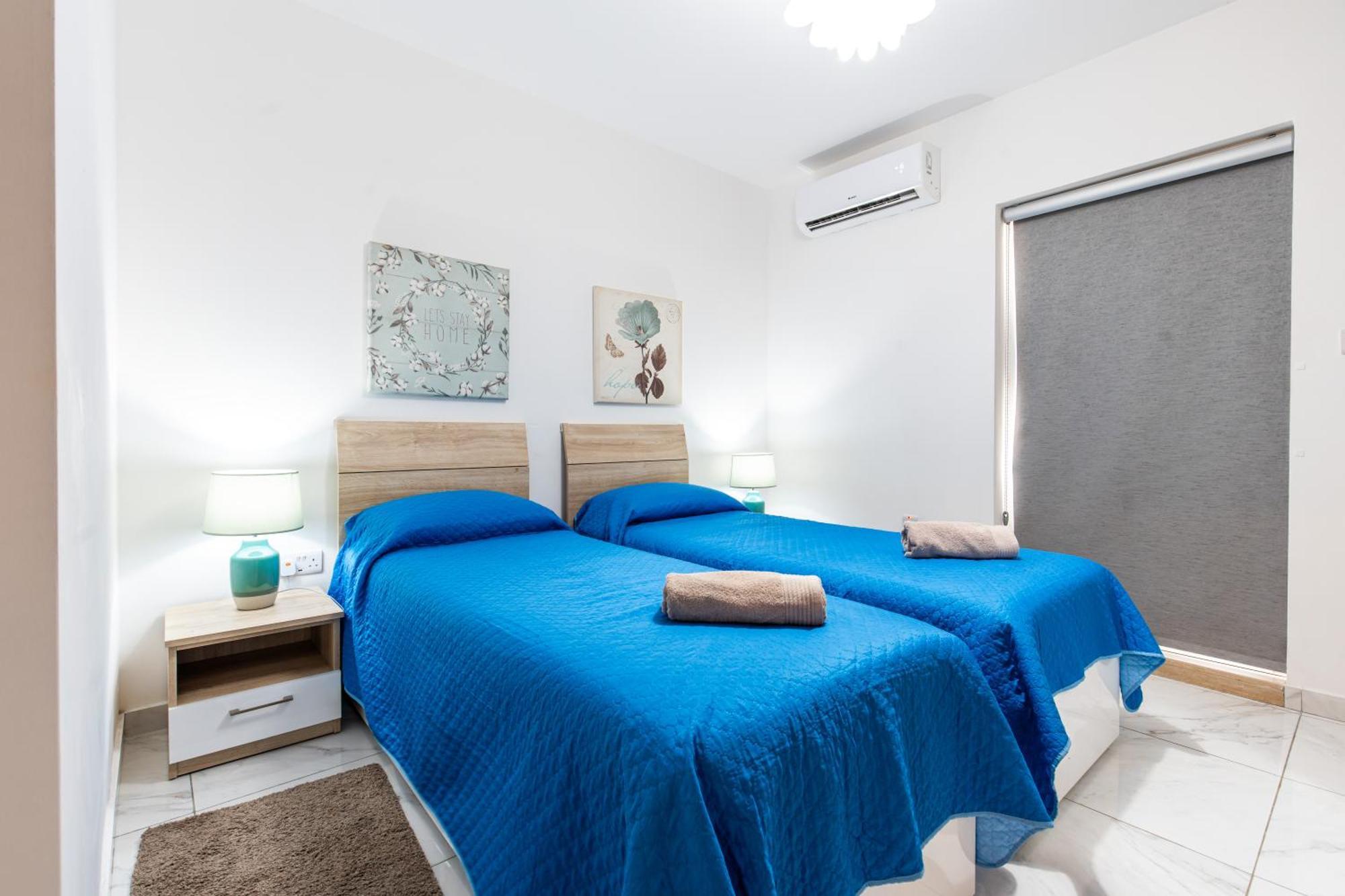 Apartment Poseidon Court Penthouse Superior *