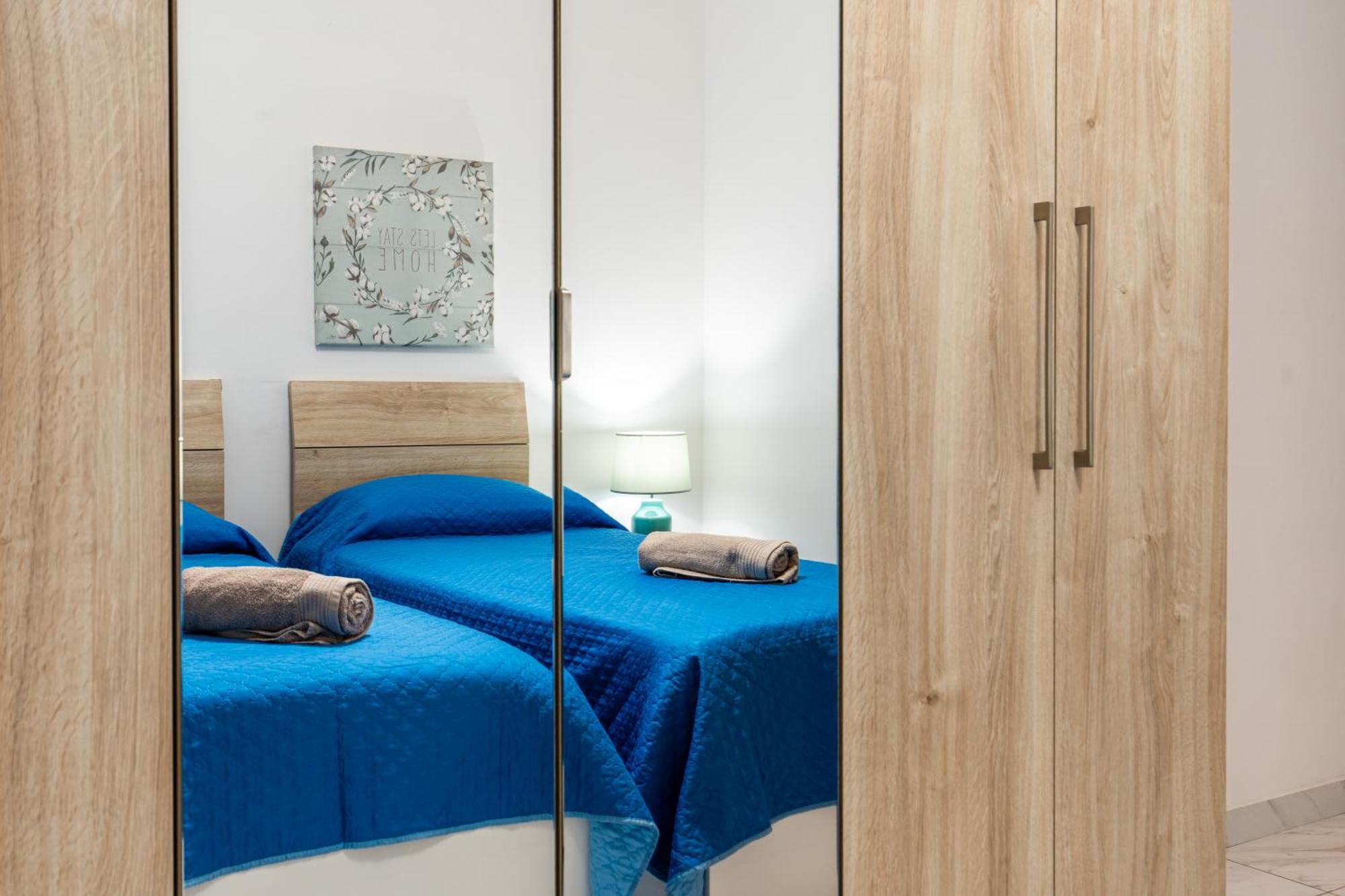 Poseidon Court Penthouse Superior Apartment